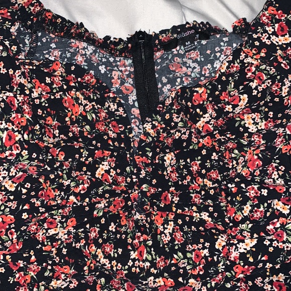 FLORAL RUCHED DRESS‼️ - Picture 3 of 8